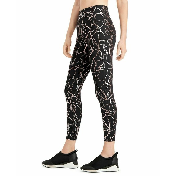 Ideology Printed Luster Mid-Rise Capri Leggings - Picture 3 of 4